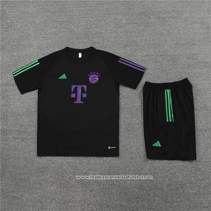 Fato de Treino
 Bayern de Munique
 2023-2024 Manga Curta
 Preto
 - Calcas Curta
